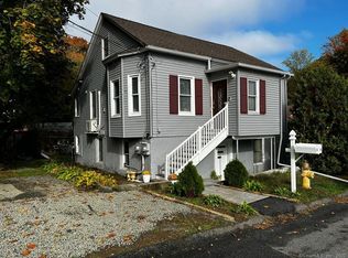 12 Alton Pl, Fairfield, CT 06825