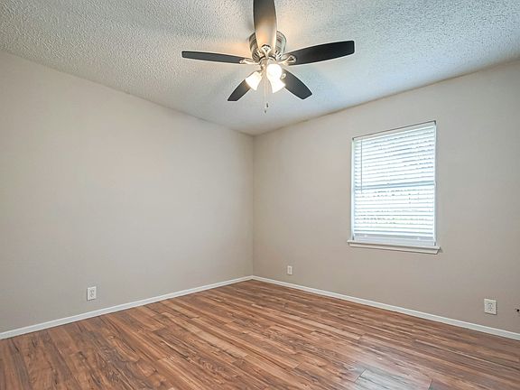 4th image of 8430 Round Rock Dr APT 5