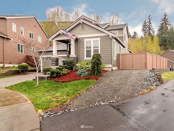 2nd image of 10805 168th Ave E