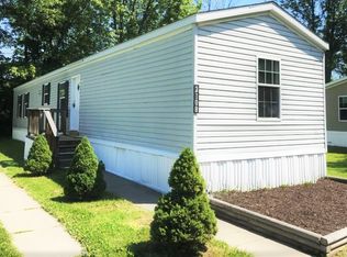 2108 Cotswold Ct, Liverpool, NY 13090