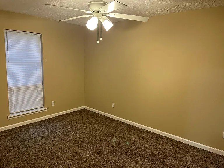 3093 Parrish Rd #G — Photo 4