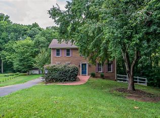 1465 Old Coach Rd, Kernersville, NC 27284