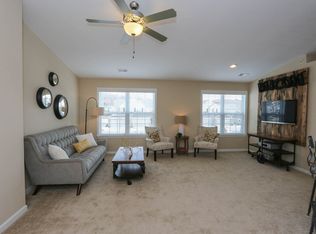 8206 Bridgepoint Dr, Cincinnati, OH 45248