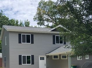 24057 N Lakeside Dr, Lake Zurich, IL 60047