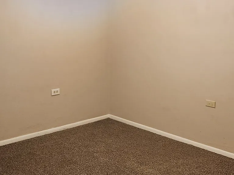 3091 S Imperial St — Photo 16