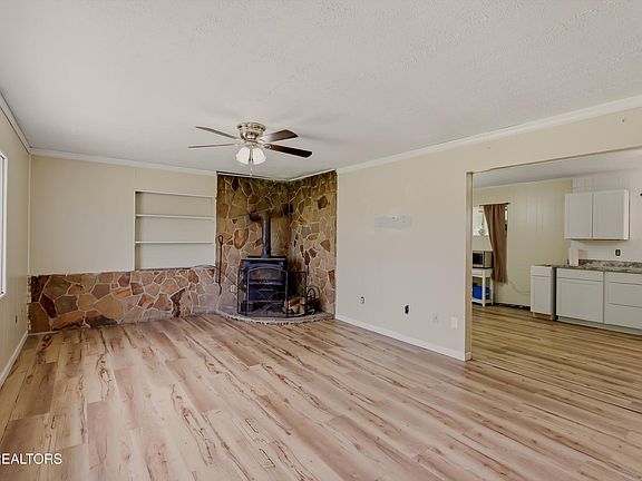 5th image of 1563 Riggs Chapel Rd
