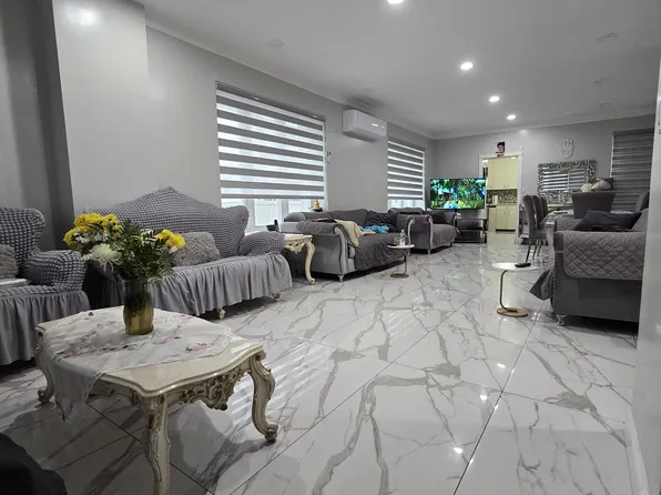 2154 West 6th Street image 2 of 14