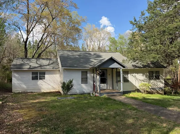 1056 Murphy Grove Rd, Halifax, VA 24558