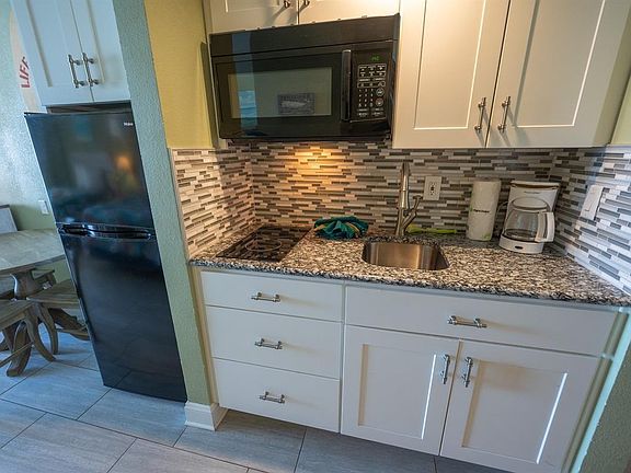 3rd image of 9550 Shore Dr. #1414