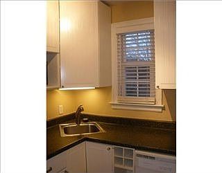 3rd image of 844 Thorn St APT 65