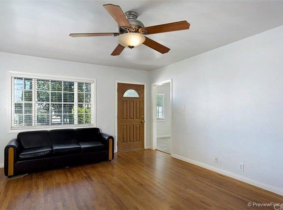 5th image of 636 Seventh Street