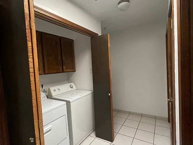2925 Palo Verde Dr NE #A — Photo 9