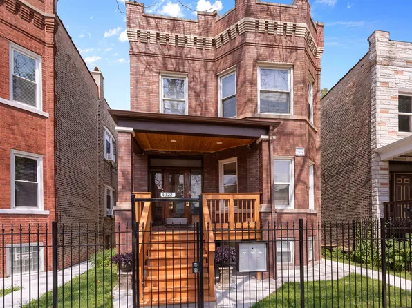 4322 W Kamerling Ave, Chicago, IL 60651