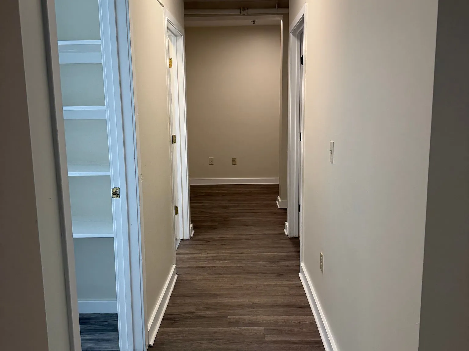30 Gatehouse Rd — Photo 3
