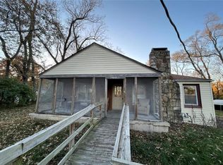 5142 N Randolph Rd, Kansas City, MO 64119
