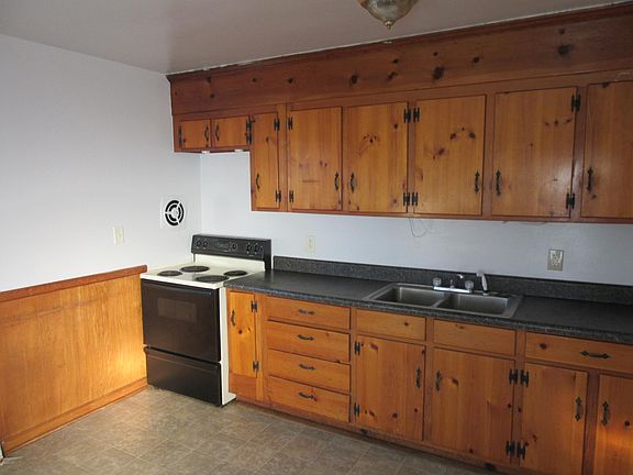 4th image of 3631 Wilmont Ave NW