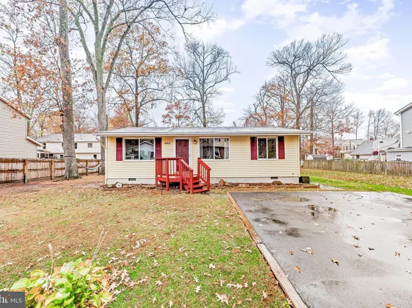 4912 Beech St, Shady Side, MD 20764