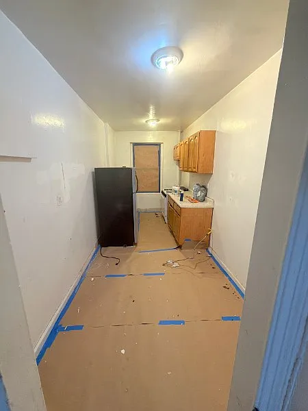 3560 Olinville Ave — Photo 4