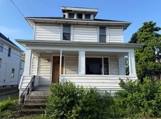215 W 7th St, Marion, IN
