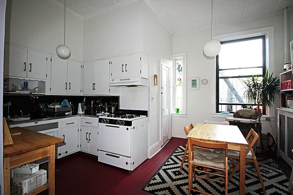 Rented by Brooklyn Real Inc | media 6