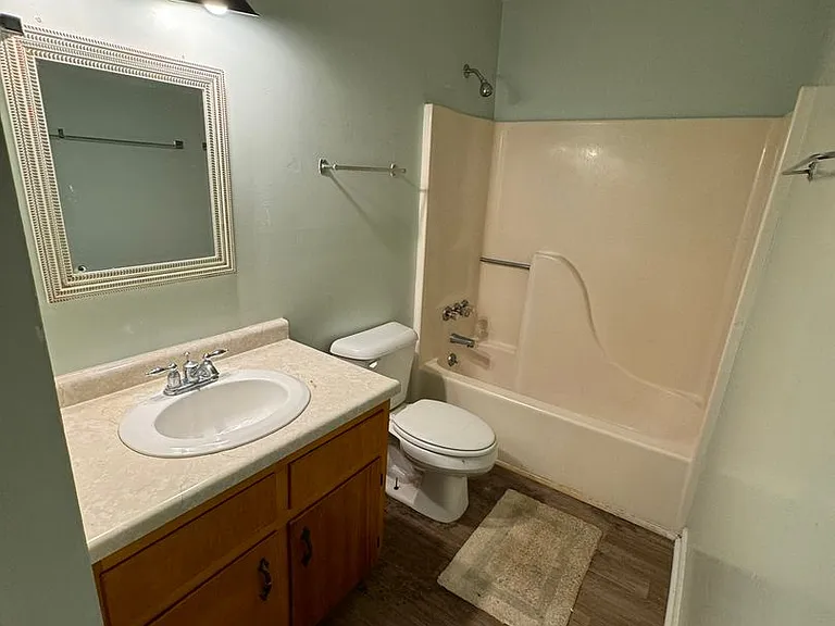 170 Parkridge Dr — Photo 7