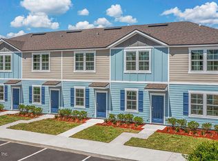 8391 Zenith Cir, Jacksonville, FL 32256