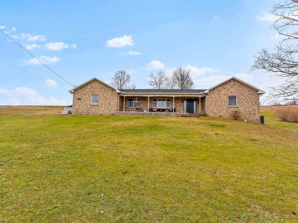 4048 Fairmont Rd, Morgantown, WV 26501