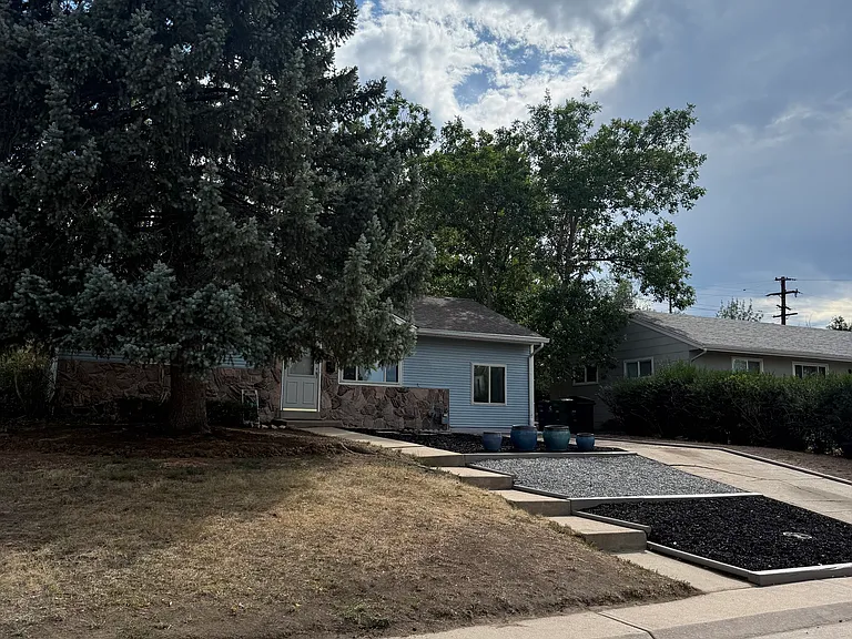 3566 W Amherst Ave — Photo 2