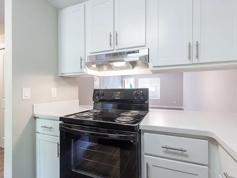 Welcome Home to Stone Creek Apartments at Oregon City! — Photo 11