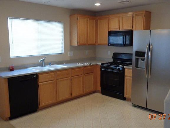 5th image of 10342 Free Spirit St #0
