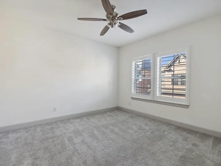 9142 Rock Daisy Ct — Photo 17