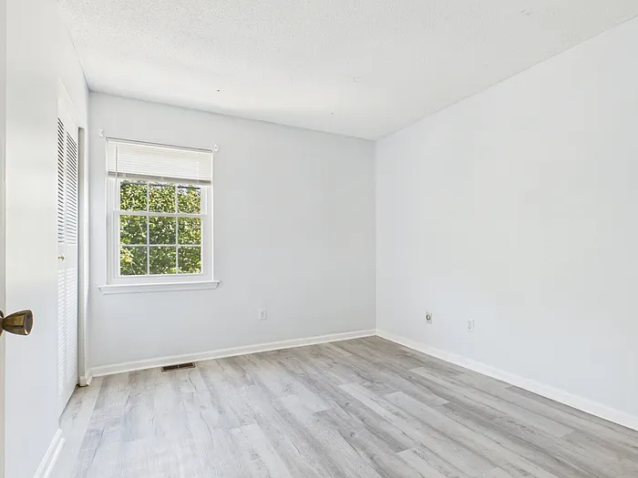 8811 Hunter Ridge Dr #1 — Photo 16