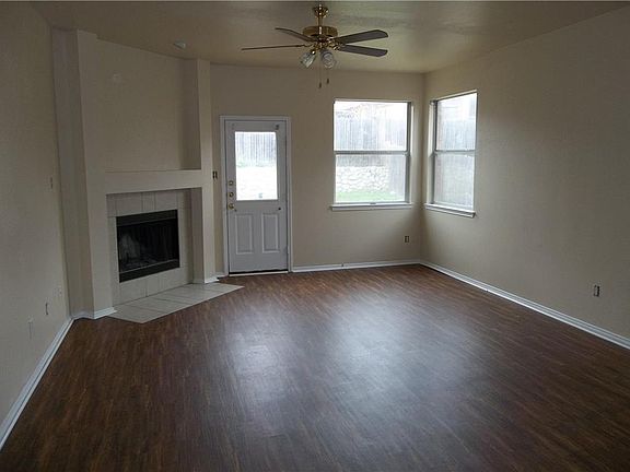 2nd image of 4415 Baskerville Dr