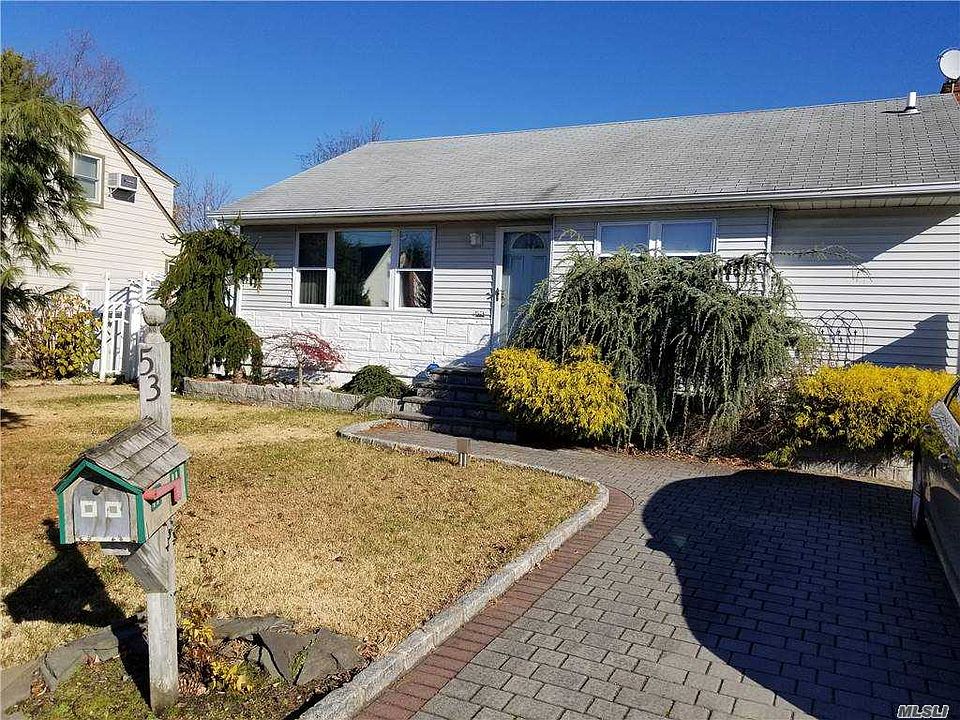 1st image of 53 Croyden Ln