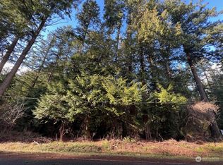 1 Mill Rd, Pt Roberts, WA 98281