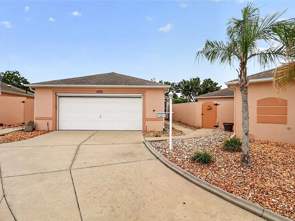 1630 Tampico Pl