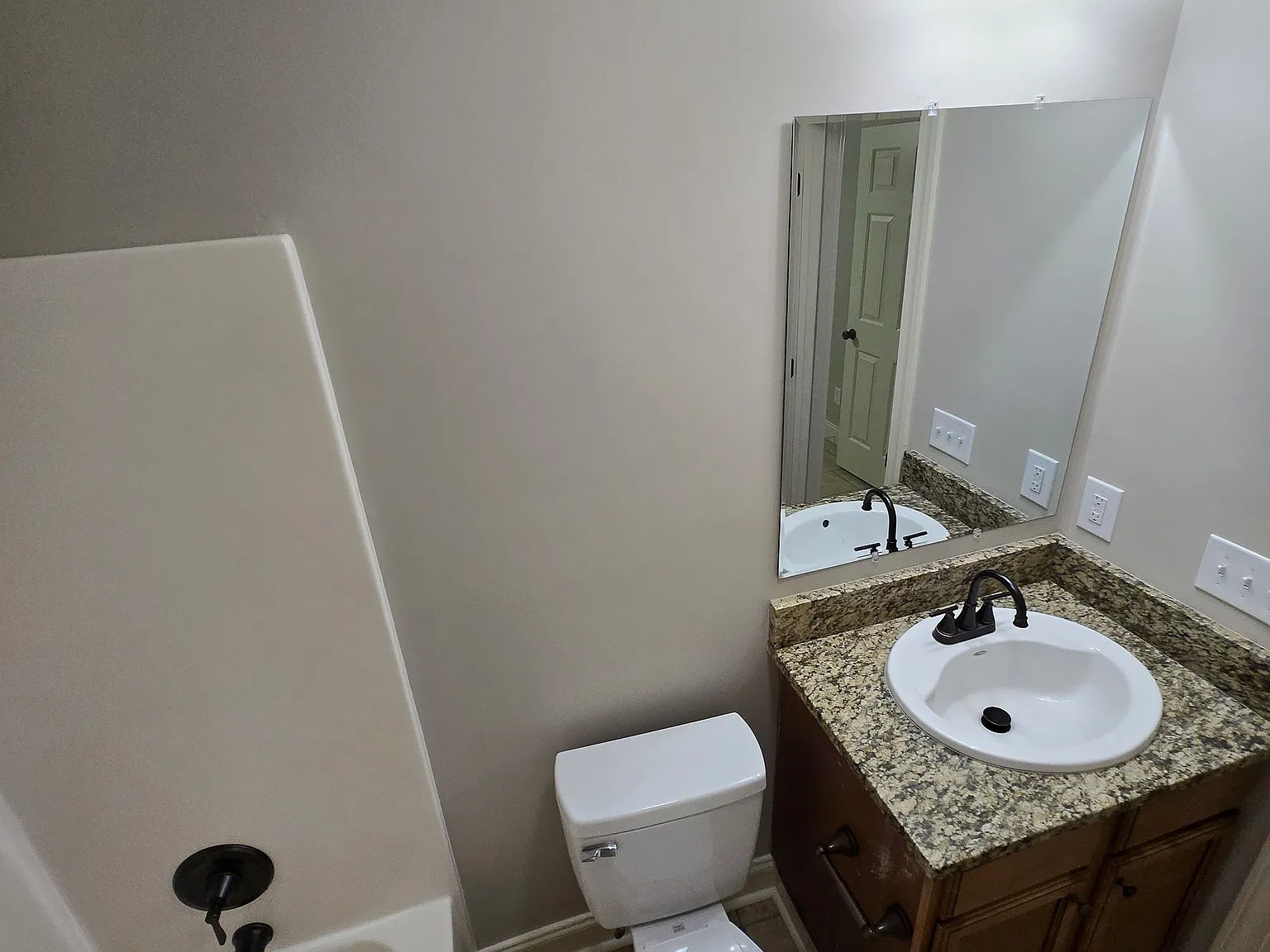 1413 Allies Ct — Photo 2