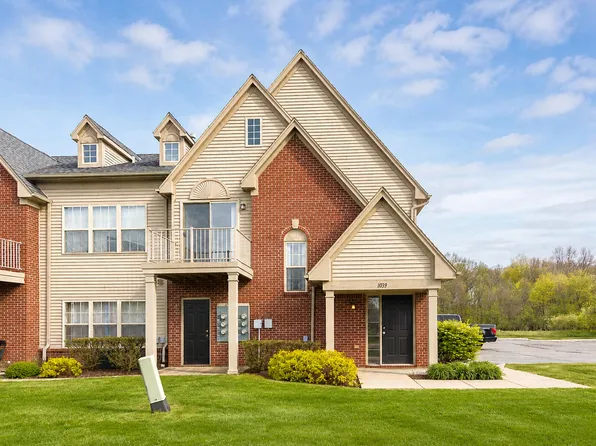 1039 Addington Ln, Ann Arbor, MI 48108