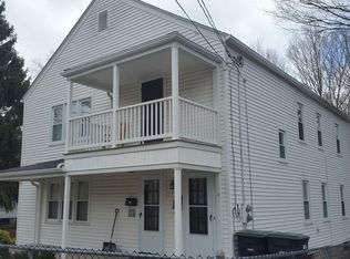 8 Roger St, Southbridge, MA 01550