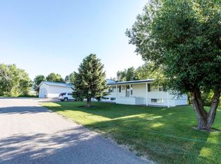 831 Lancaster Ln, Afton, WY 83110