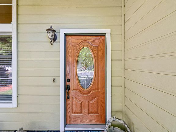 5th image of 1025 Cinnabar Way