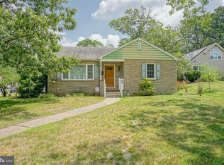 1114 Glassboro Rd, Woodbury Heights, NJ 08097