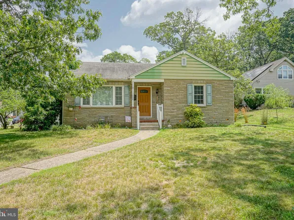 1114 Glassboro Rd, Woodbury Heights, NJ 08097