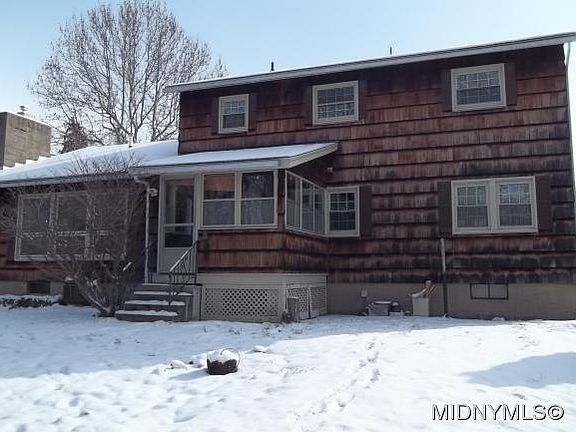 2nd image of 4601 Brookhill Dr N