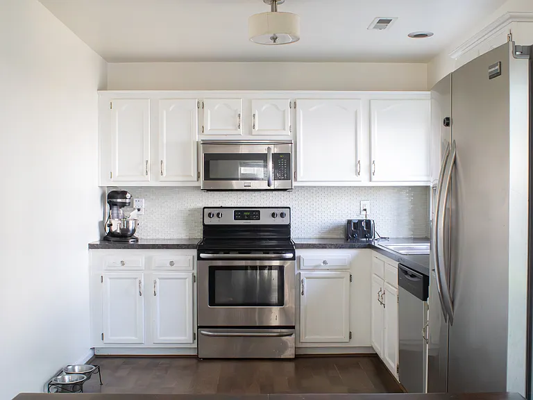 210 Rockwood Pl — Photo 20