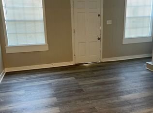 440 Lake Hill Dr APT 105, Vicksburg, MS 39180