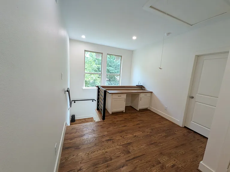 170 Sierra Madre St — Photo 5
