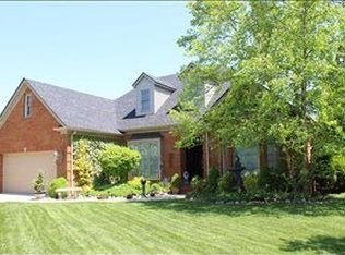 248 Park Lakes Dr, Richmond, KY 40475
