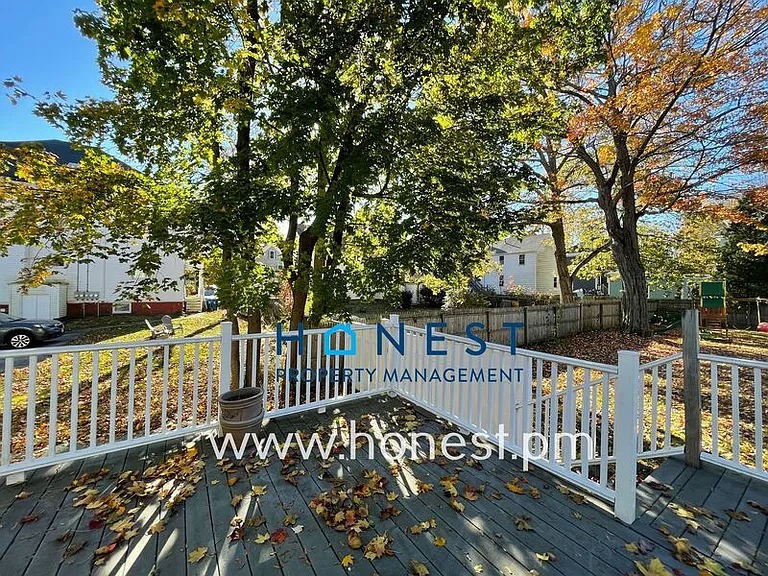 12 Hunt St #1 — Photo 32