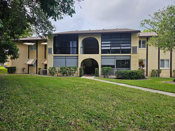 2nd image of 312 Pine Ridge Circle #A-2